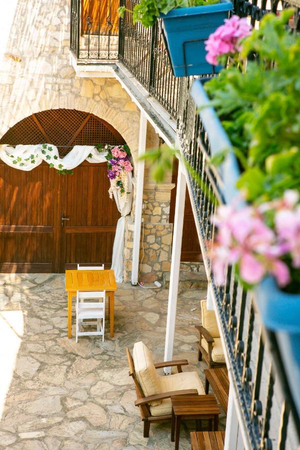 Annemin Harabesi Otel Çeşme Exteriér fotografie